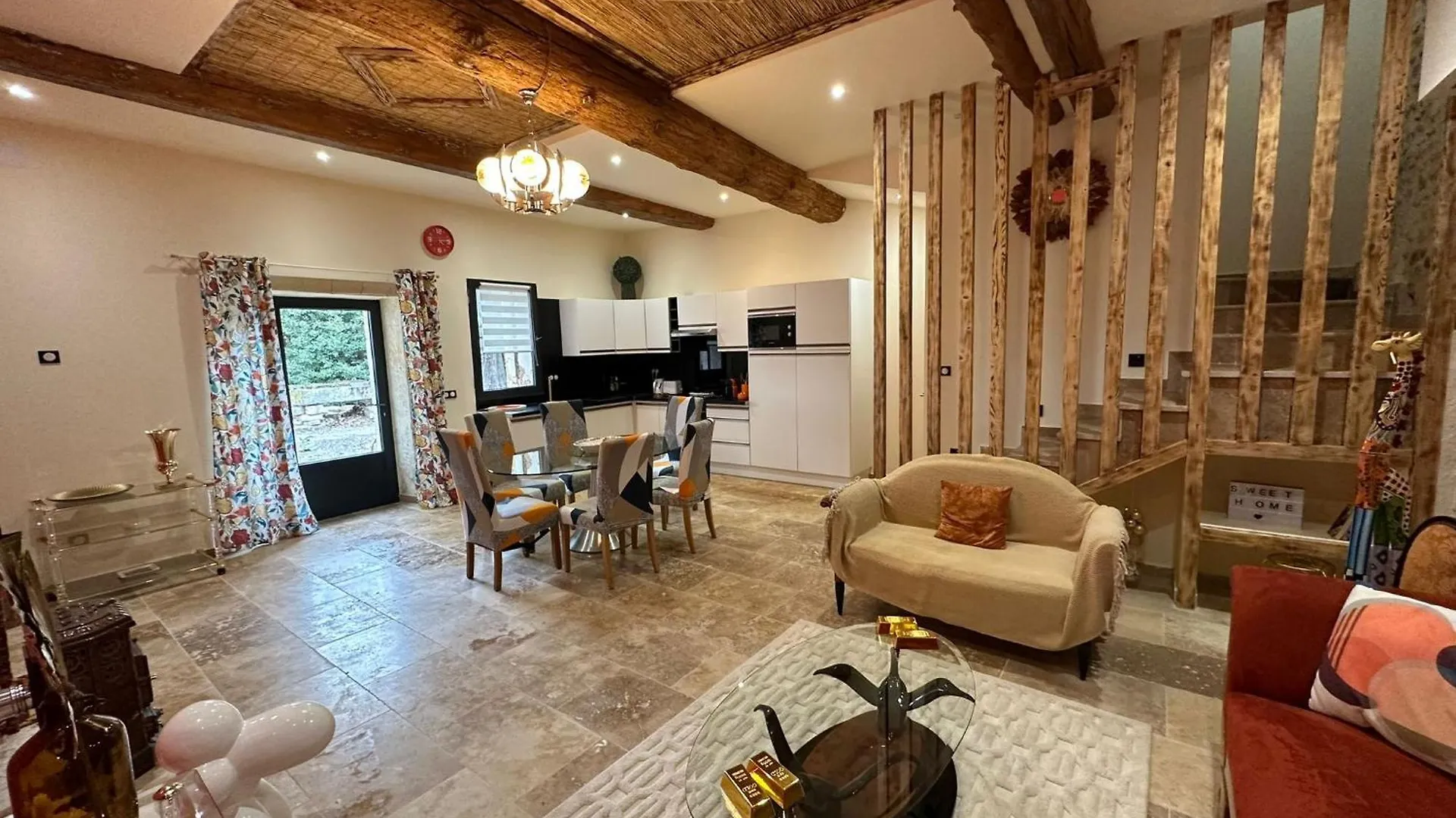 Villa Cerisier climatisée, à la campagne Arles